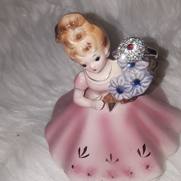 SOLD 💍NWOT BEAUTIFUL RING - Picture 4 of 4